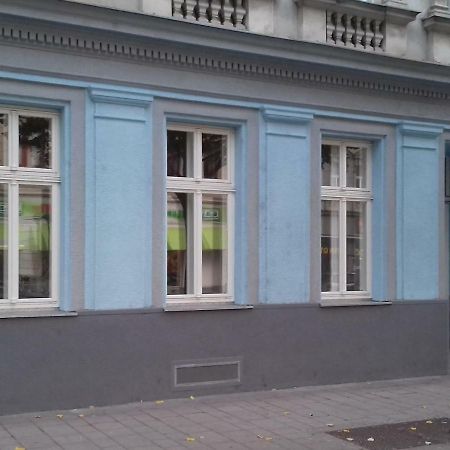 Wiener Ferienwohnung Екстериор снимка