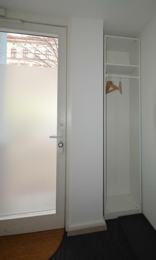 Wiener Ferienwohnung Екстериор снимка